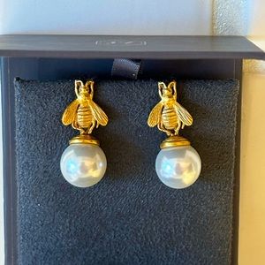 JULIE VOS Bee Pearl Drop Earrings